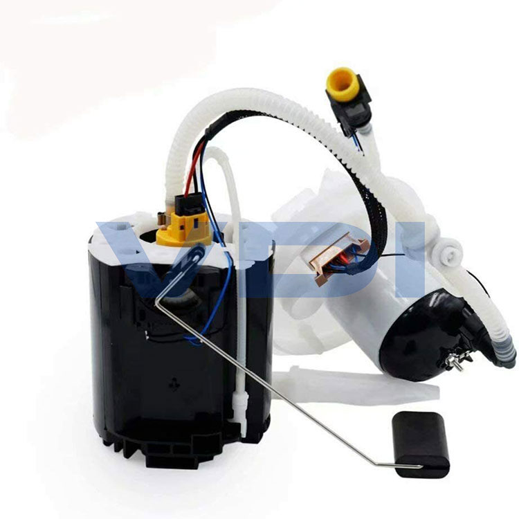 Land Rover Fuel Pump LR038601